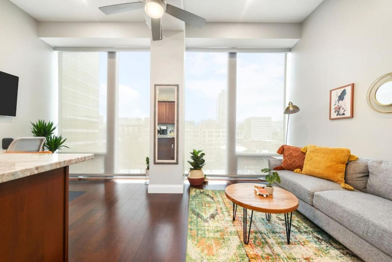 Hostwise Stays - The Washington At Chatham - Free Parking, Private Gym, More! Pittsburgh Dış mekan fotoğraf